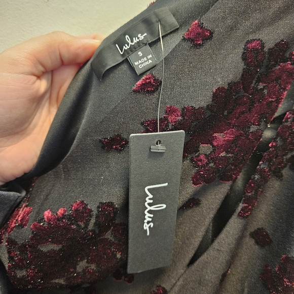 Lulu's Dress - Picture 5 of 8